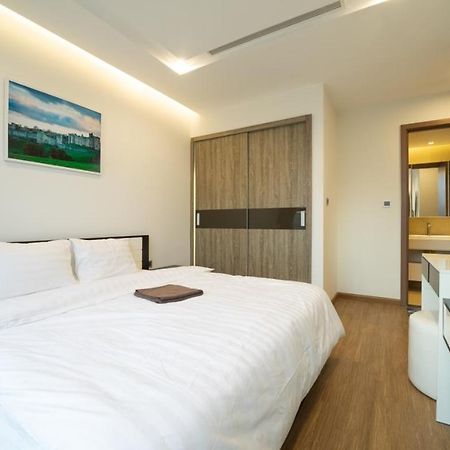 Bom Homes- Vinhomes Metropolis-Service Apartment Ханой Екстериор снимка