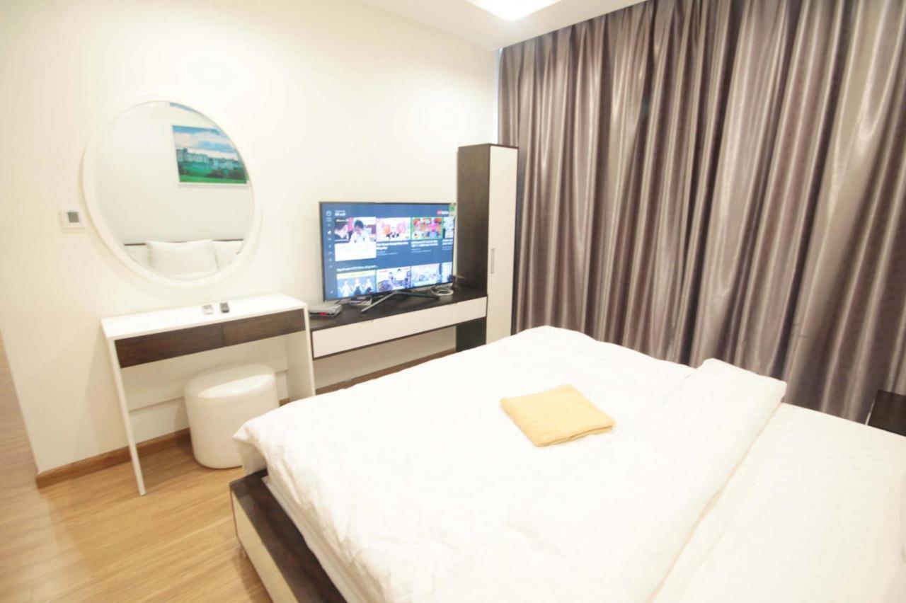Bom Homes- Vinhomes Metropolis-Service Apartment Ханой Екстериор снимка