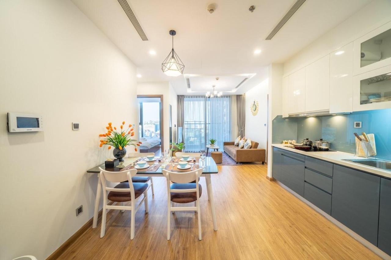 Bom Homes- Vinhomes Metropolis-Service Apartment Ханой Екстериор снимка