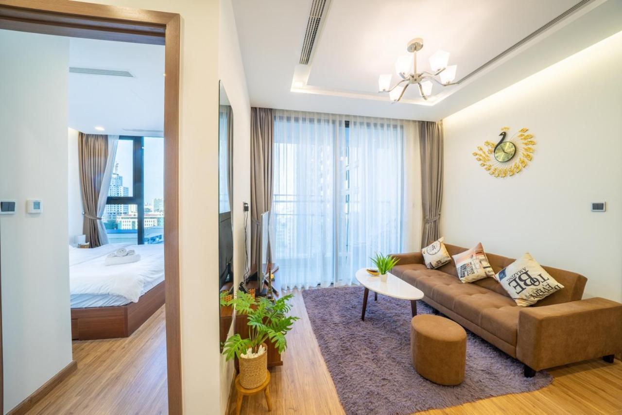 Bom Homes- Vinhomes Metropolis-Service Apartment Ханой Екстериор снимка