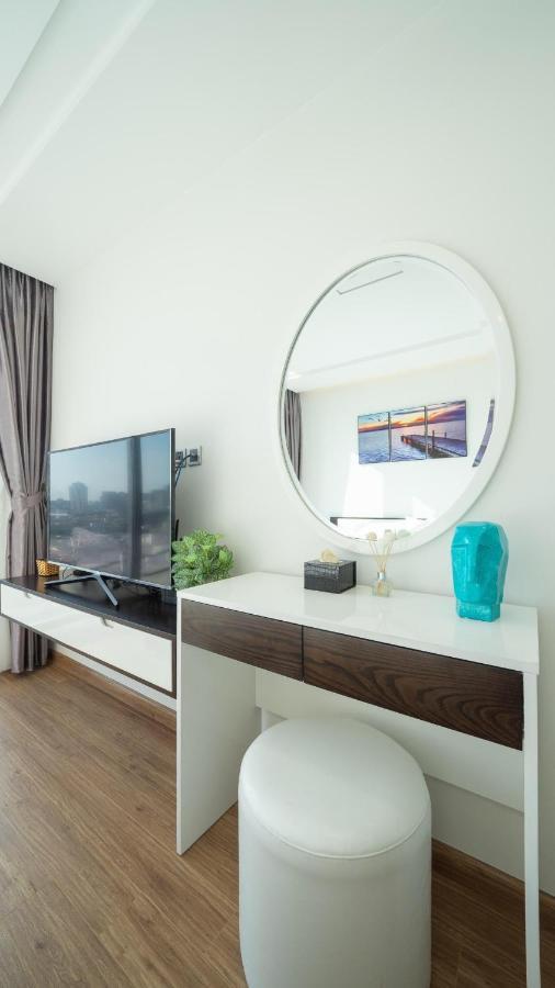 Bom Homes- Vinhomes Metropolis-Service Apartment Ханой Екстериор снимка